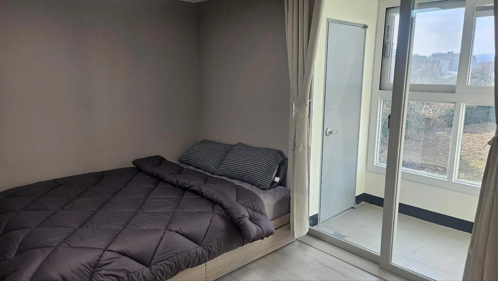 Hamdeok Haemiltown Tower 2 Apartment Jeju 0*,  South Korea